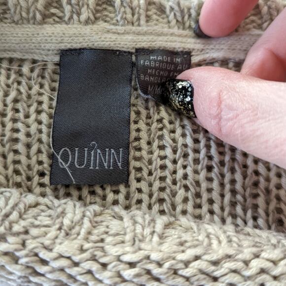 Quinn Oatmeal Side Zip Detail Sweater sz Medium - Picture 5 of 6